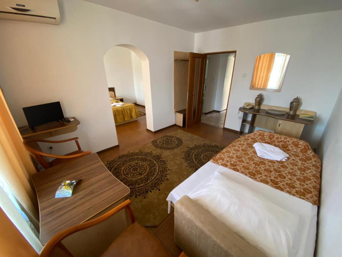 Hotel Gorj Târgu Jiu Εξωτερικό φωτογραφία