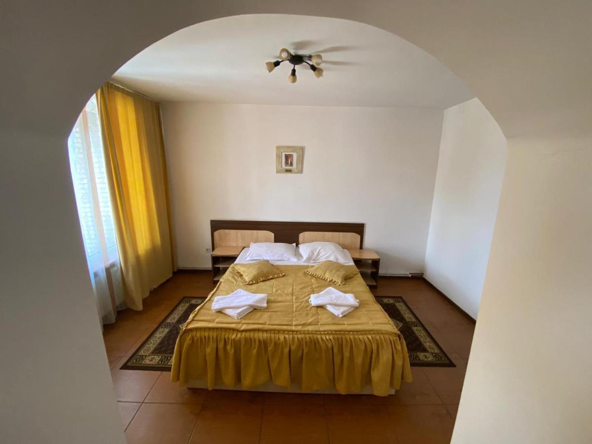 Hotel Gorj Târgu Jiu Εξωτερικό φωτογραφία
