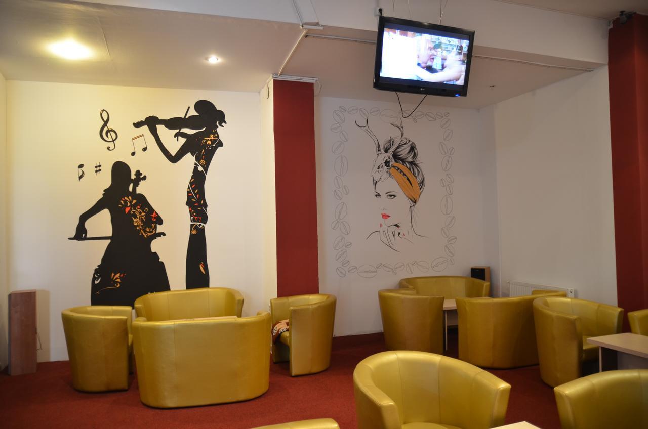 Hotel Gorj Târgu Jiu Εξωτερικό φωτογραφία