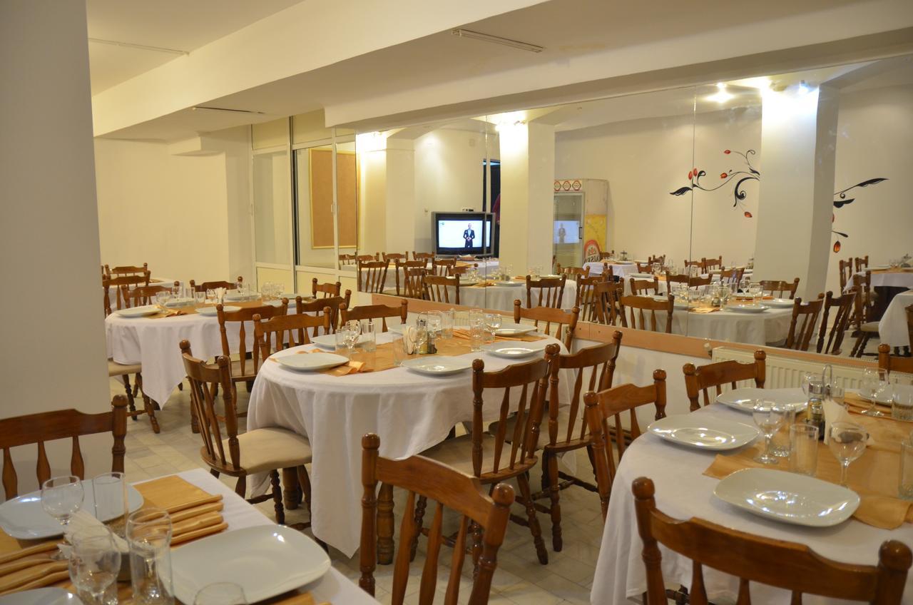 Hotel Gorj Târgu Jiu Εξωτερικό φωτογραφία