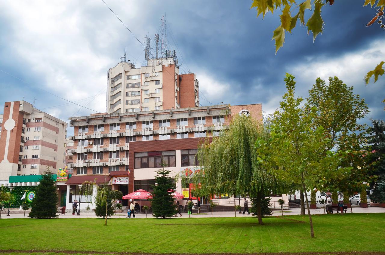 Hotel Gorj Târgu Jiu Εξωτερικό φωτογραφία