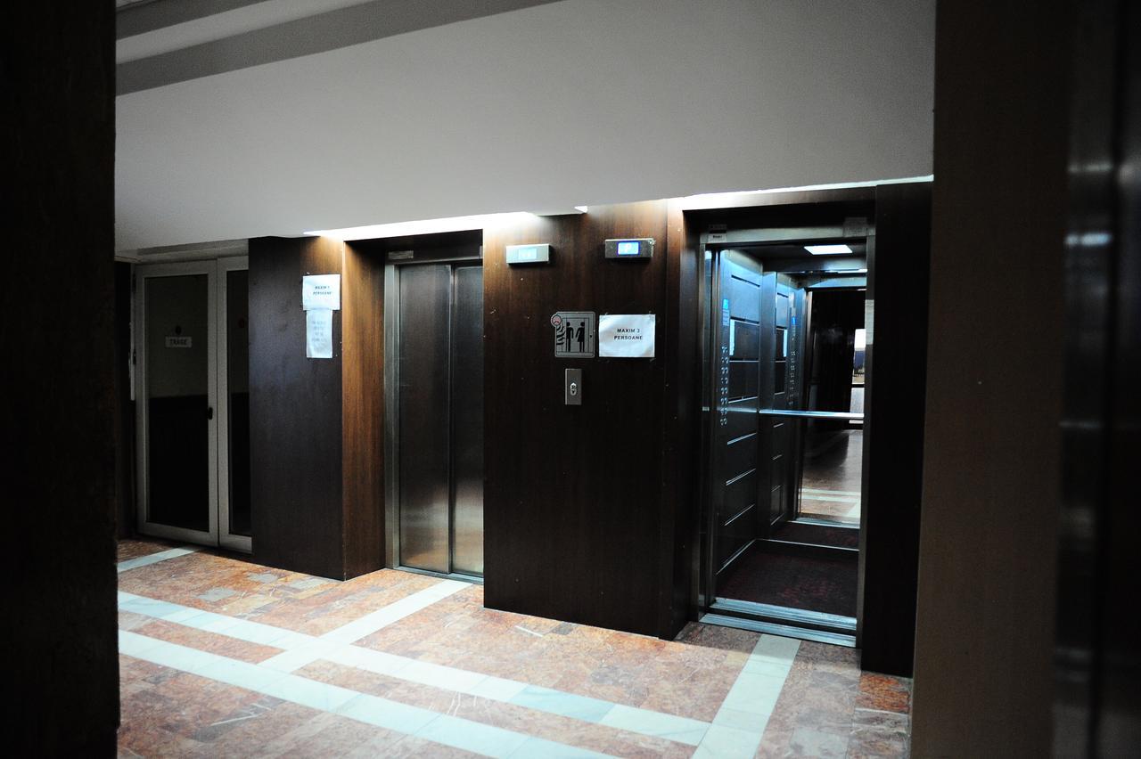 Hotel Gorj Târgu Jiu Εξωτερικό φωτογραφία